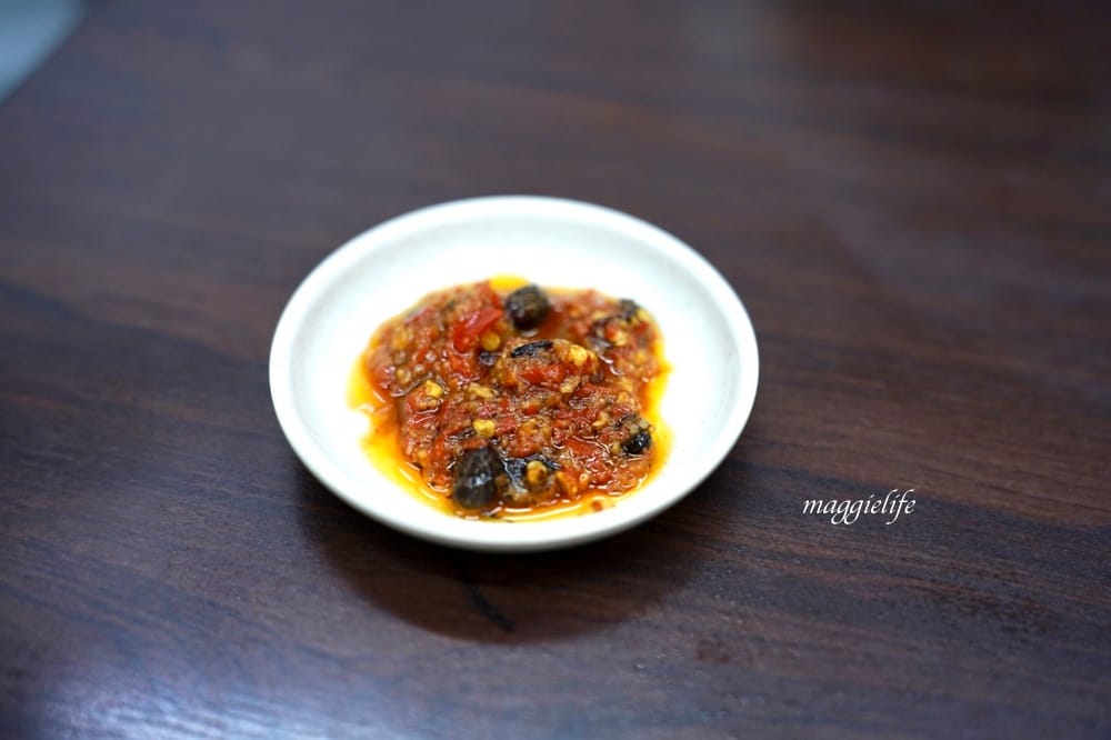台北忠孝敦化美食|楊記大餛飩,台北東區統領旁,在地人必吃的超級巨大餛飩,跟手掌一樣大。 - 第6張圖 台北忠孝敦化美食|楊記大餛飩,台北東區統領旁,在地人必吃的超級巨大餛飩,跟手掌一樣大。