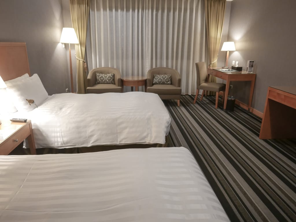 台南富信大飯店開箱,就在台南市中心中西區,地點便利交通方便,早餐好吃,台南住宿推薦 - 第9張圖 台南富信大飯店開箱,就在台南市中心中西區,地點便利交通方便,早餐好吃,台南住宿推薦