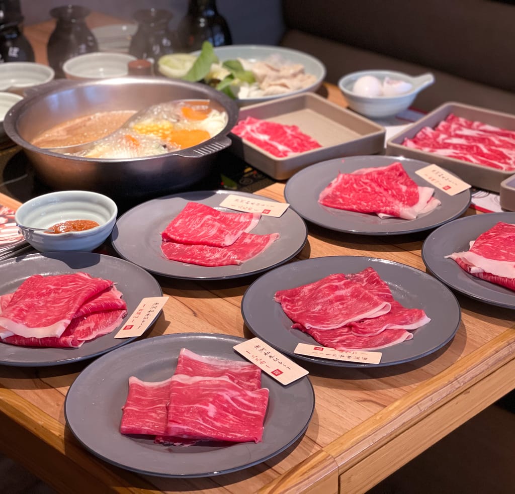 Momo和牛