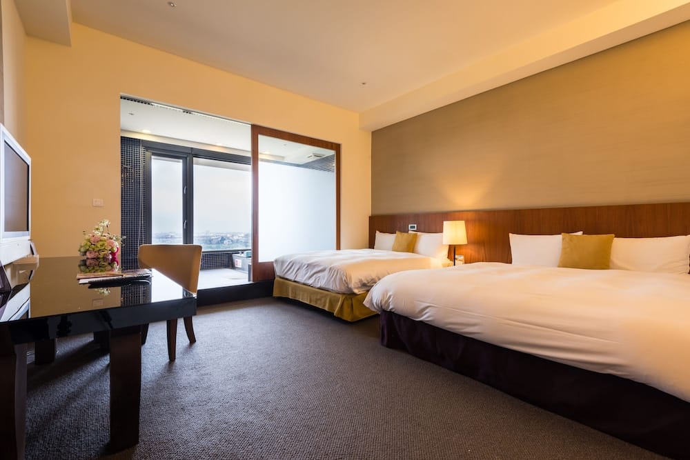 南方莊園渡假飯店 | 桃園親子溫泉飯店推薦，1500坪超大SPA、美人湯、一泊三食自助餐