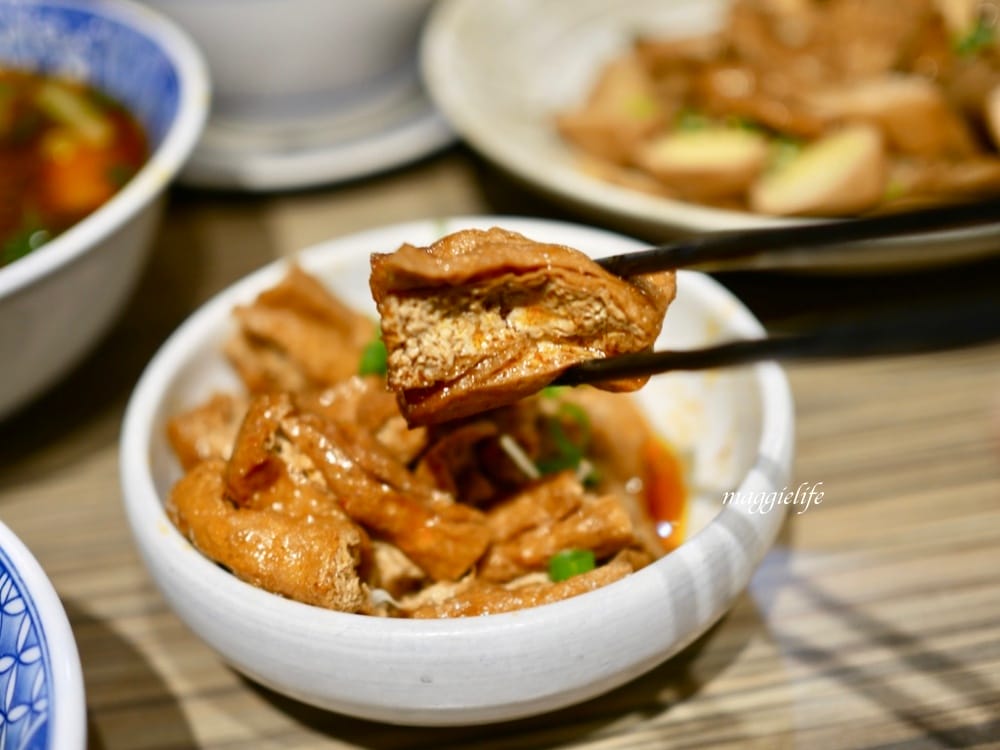 牛肉麵雞湯｜台北忠孝敦化的超人氣排隊宵夜，食尚玩家推薦，台北東區到凌晨四點的宵夜，台北美食