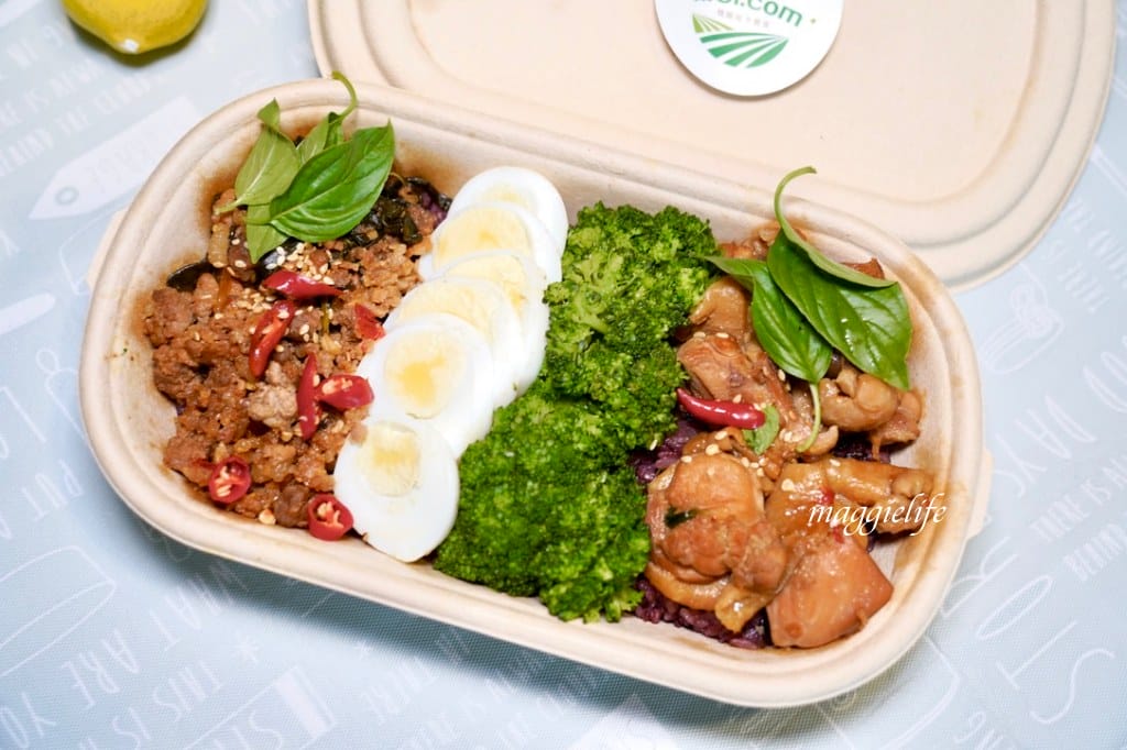 [板橋府中美食] 低GI.com精緻低卡餐盒板橋店，清爽不油膩又健康，超級划算振興100元餐盒，超人氣雙主餐直接吃起來/外帶