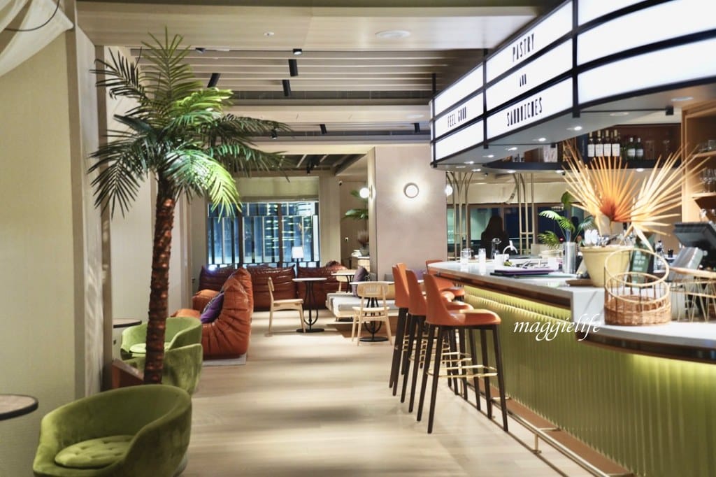 台北寒居酒店早餐，豐盛早午餐加上沙拉吧，優雅的環境觀賞落地窗外景觀，悠閒超CHILL的！