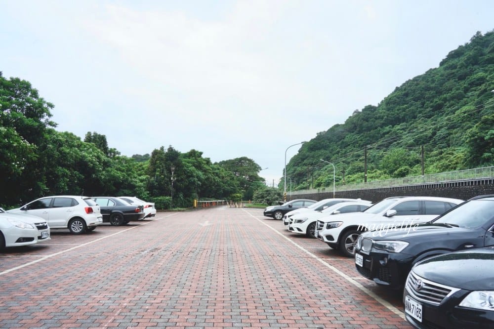 宜蘭頭城免費景點，北關海潮公園，礁岩海岸步道私房秘境，一線天，蘭陽八景，遠眺龜山島海天一線！