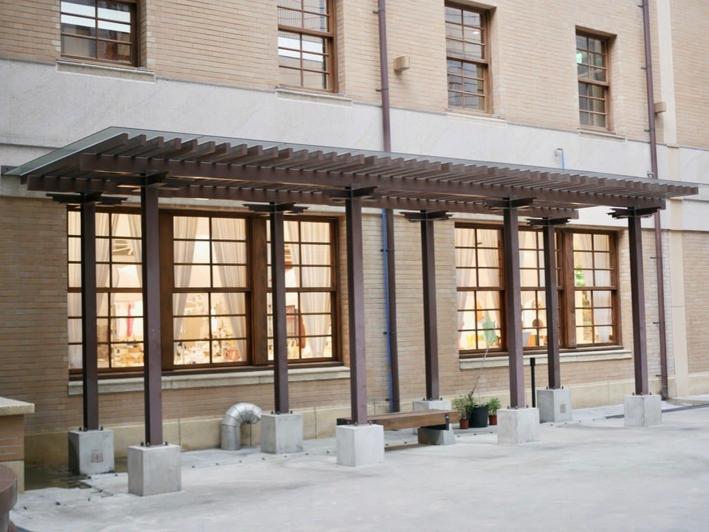 國家攝影文化中心臺北館正式開館，北車免費景點，80年日治時代古蹟開幕拉，攝影展/文創/COFFEE TO咖啡！文青最愛！