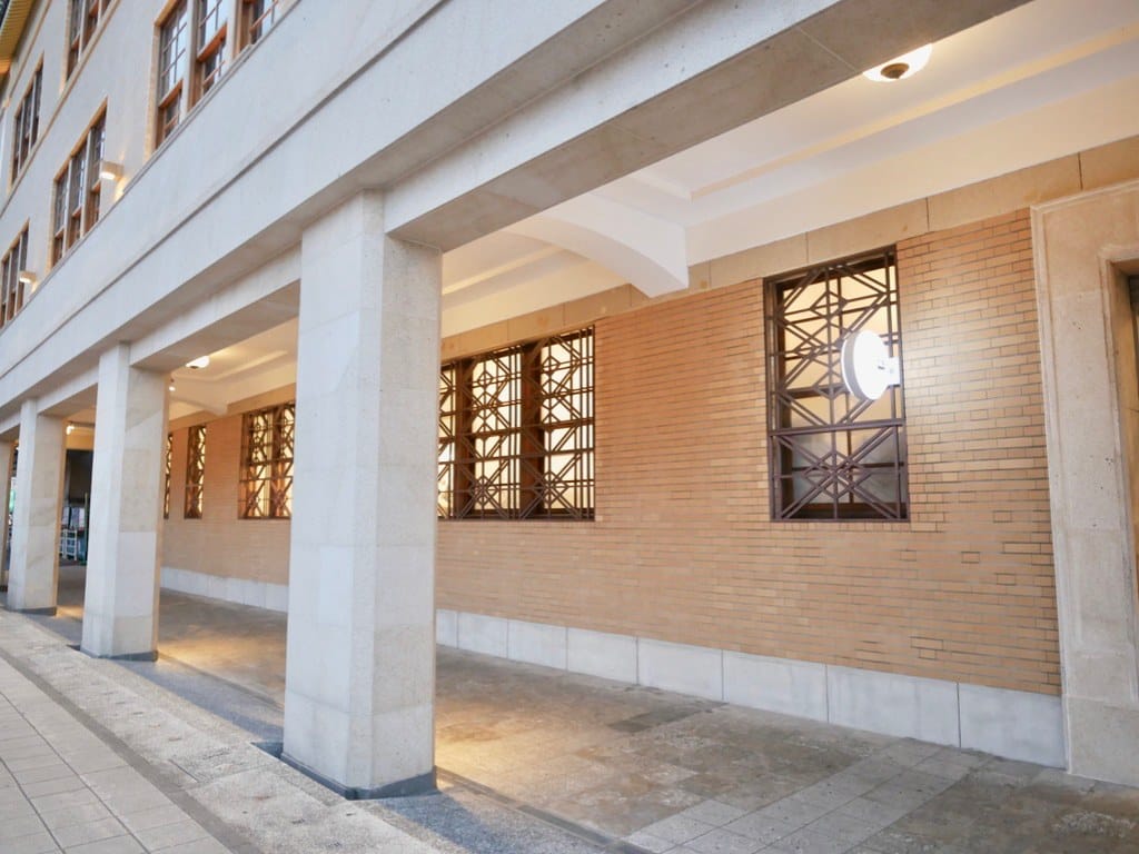 國家攝影文化中心臺北館正式開館，北車免費景點，80年日治時代古蹟開幕拉，攝影展/文創/COFFEE TO咖啡！文青最愛！
