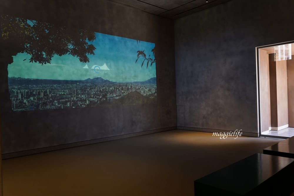 誠品生活時光限定店於土城登場！挑高五米清水模建築超好拍，500片黑膠牆，新店亮點一次看！