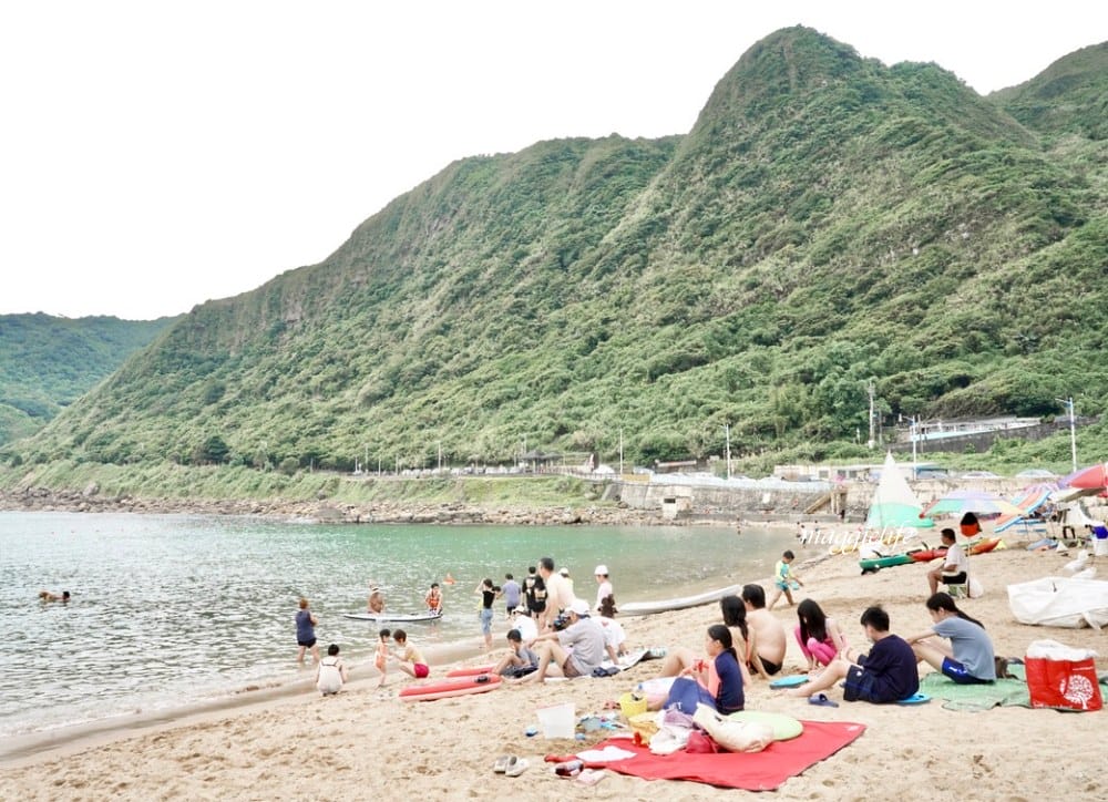 基隆外木山大武崙澳底沙灘，免費海水浴場，北海岸離台北最近的沙灘玩水秘密基地！