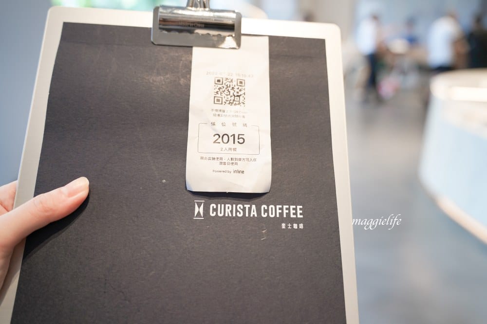 信義區咖啡|CURISTA COFFEE奎士咖啡旗艦店市府站,純白色精簡風,圓弧形吧台打造百坪精品空間,有插座/可外帶! - 第7張圖 信義區咖啡|CURISTA COFFEE奎士咖啡旗艦店市府站,純白色精簡風,圓弧形吧台打造百坪精品空間,有插座/可外帶!