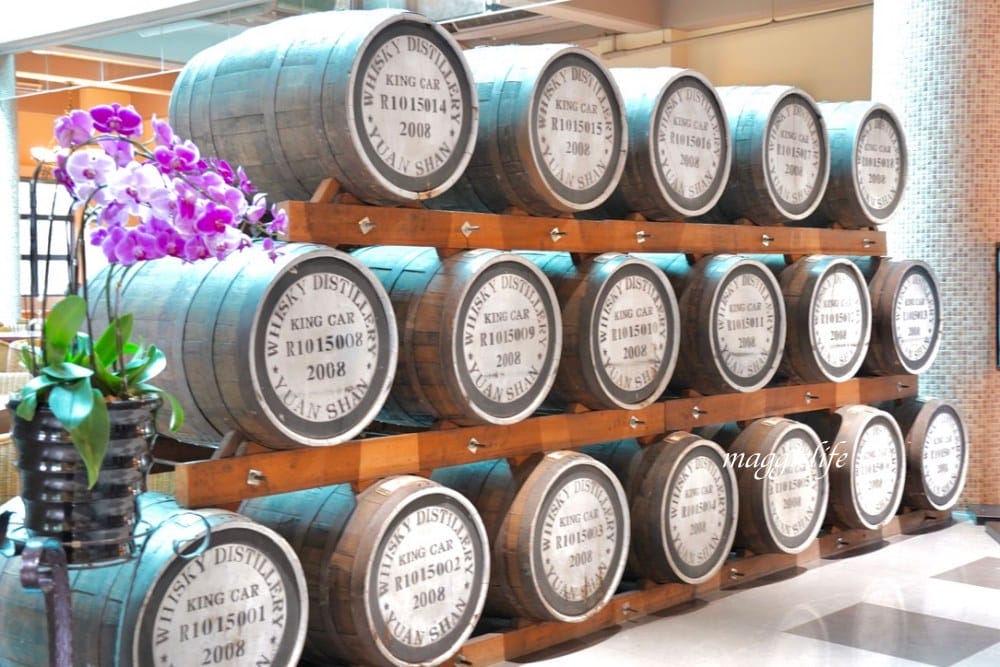 【宜蘭】金車伯朗咖啡城堡，頭城伯朗咖啡館，眺望龜山島以及美麗海景！