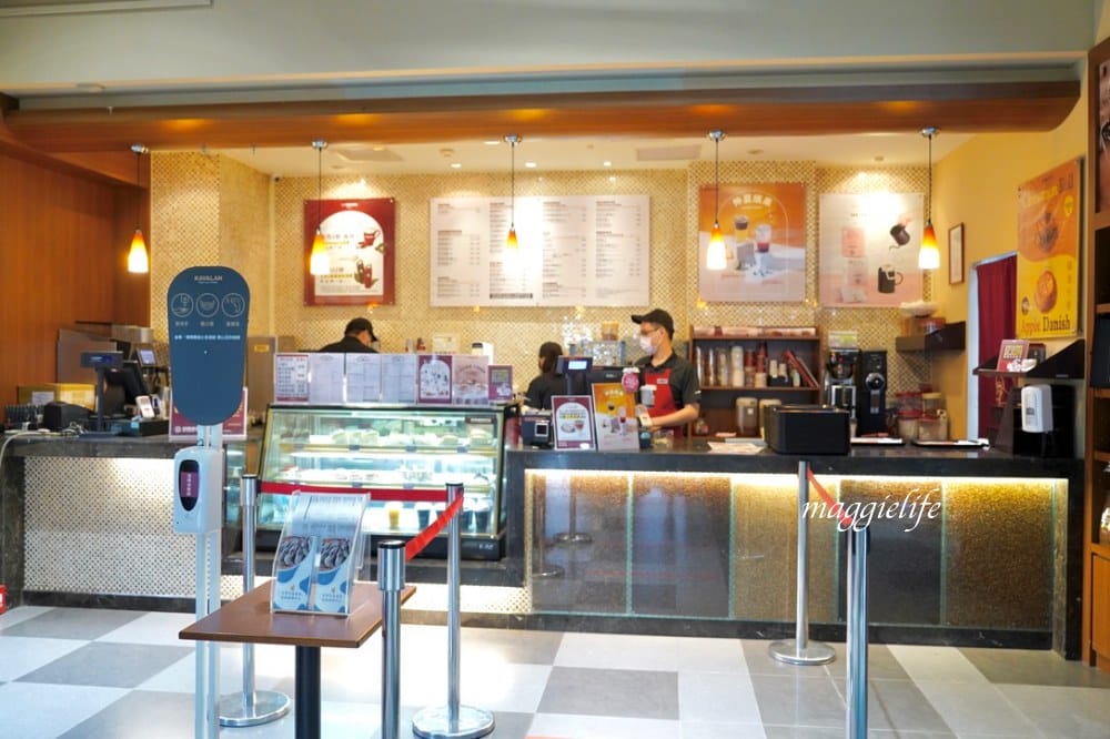 【宜蘭】金車伯朗咖啡城堡，頭城伯朗咖啡館，眺望龜山島以及美麗海景！