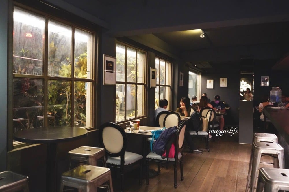 【忠孝新生】掌門精釀啤酒進駐華山文創！50年老宅啤酒館，最Chill的掌門啤酒！