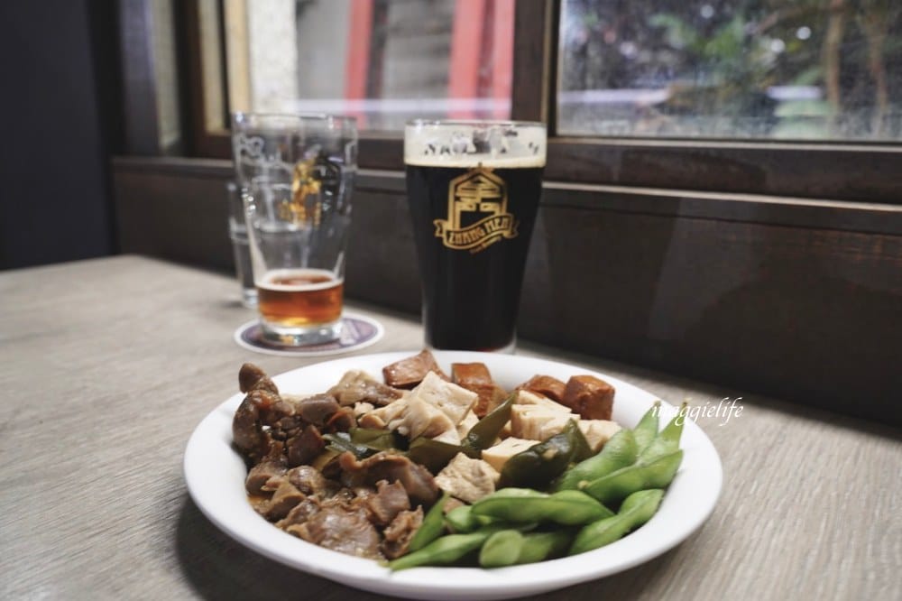 【忠孝新生】掌門精釀啤酒進駐華山文創!50年老宅啤酒館,最Chill的掌門啤酒! - 第19張圖 【忠孝新生】掌門精釀啤酒進駐華山文創!50年老宅啤酒館,最Chill的掌門啤酒!