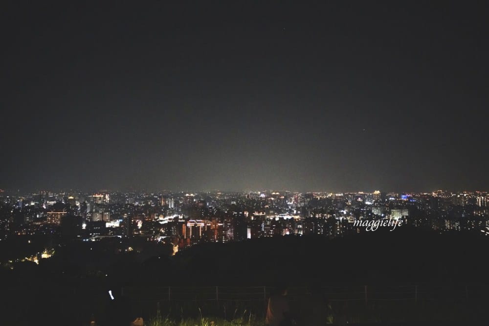 桃園虎頭山環保公園，桃園最美夜景360度觀景平台看無敵夜景超級美！