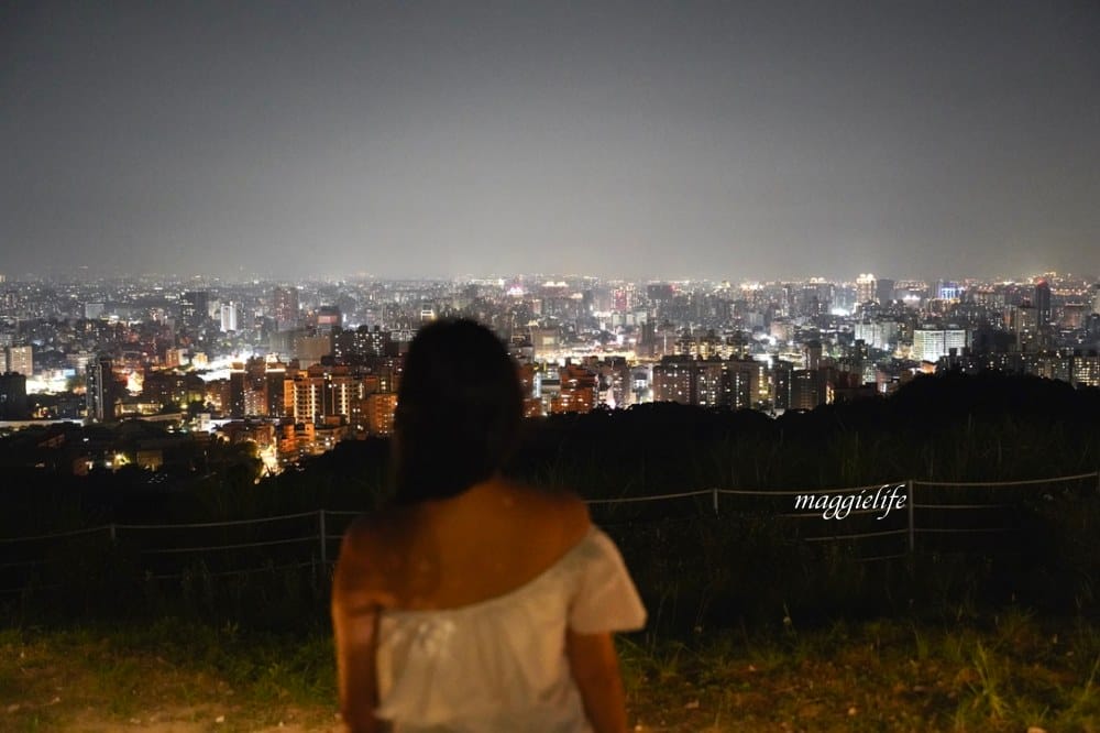 桃園虎頭山環保公園，桃園最美夜景360度觀景平台看無敵夜景超級美！