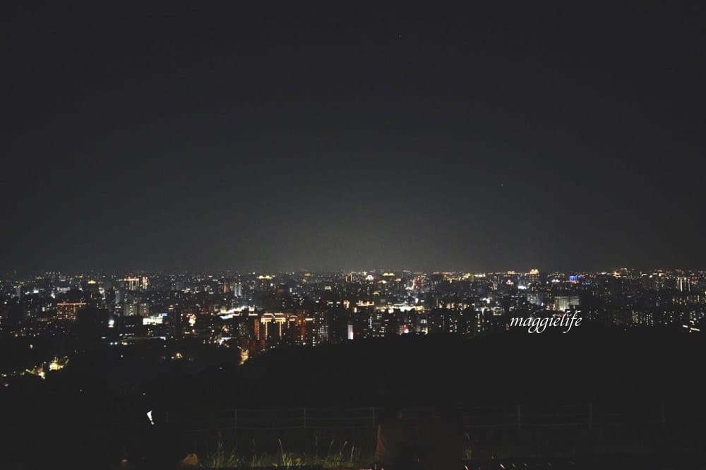 桃園虎頭山環保公園，桃園最美夜景360度觀景平台看無敵夜景超級美！