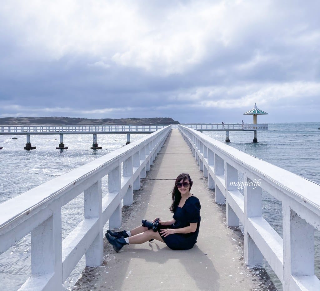 澎湖西嶼小池角雙曲橋，唯美海中步道彷彿來到馬爾地夫，漲潮時間美到翻！