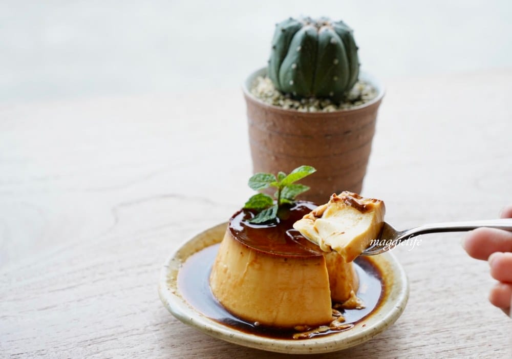 新北石門|白日夢Tea & Cafe,石門廢棄國小裡的無敵海景咖啡廳,彩色馬卡龍課桌椅重溫兒時舊夢! - 第30張圖 新北石門|白日夢Tea & Cafe,石門廢棄國小裡的無敵海景咖啡廳,彩色馬卡龍課桌椅重溫兒時舊夢!