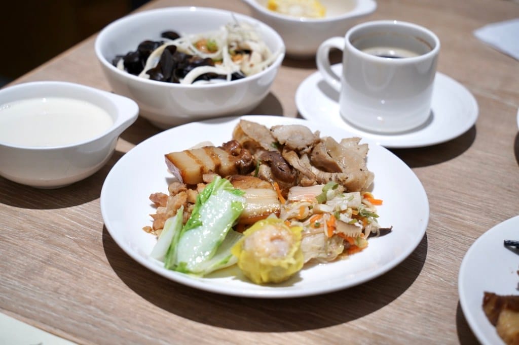 宜蘭礁溪福朋喜來登酒店溫泉飯店，露天溫水無邊際SPA泳池，獨立湯屋，全台最好玩的親子積木飯店，下午茶吃到飽！