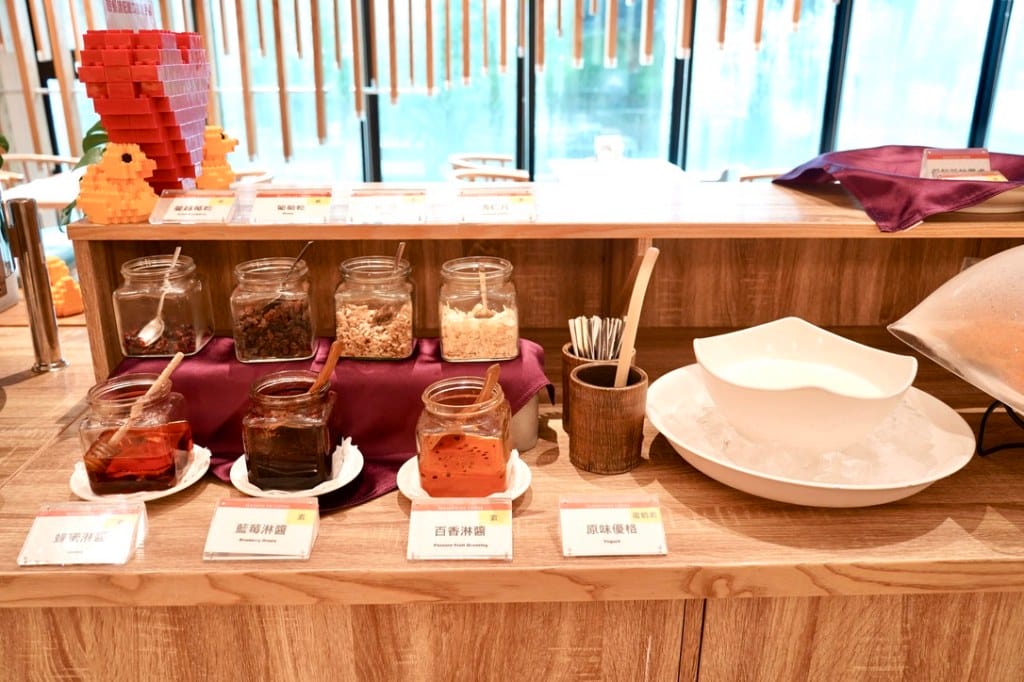 宜蘭礁溪福朋喜來登酒店溫泉飯店，露天溫水無邊際SPA泳池，獨立湯屋，全台最好玩的親子積木飯店，下午茶吃到飽！