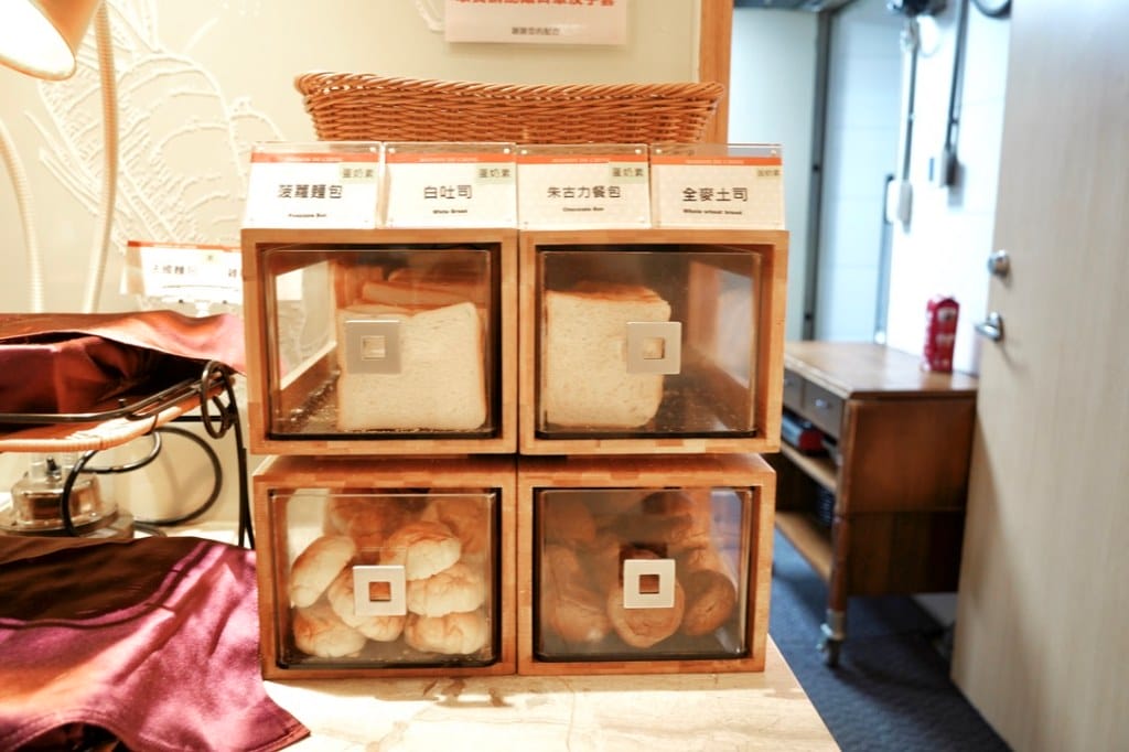 宜蘭礁溪福朋喜來登酒店溫泉飯店，露天溫水無邊際SPA泳池，獨立湯屋，全台最好玩的親子積木飯店，下午茶吃到飽！