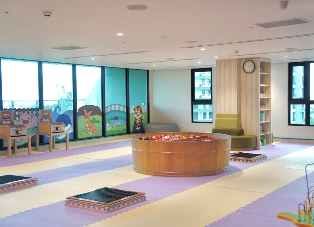 宜蘭礁溪福朋喜來登酒店溫泉飯店,露天溫水無邊際SPA泳池,獨立湯屋,全台最好玩的親子積木飯店,下午茶吃到飽! - 第47張圖 宜蘭礁溪福朋喜來登酒店溫泉飯店,露天溫水無邊際SPA泳池,獨立湯屋,全台最好玩的親子積木飯店,下午茶吃到飽!