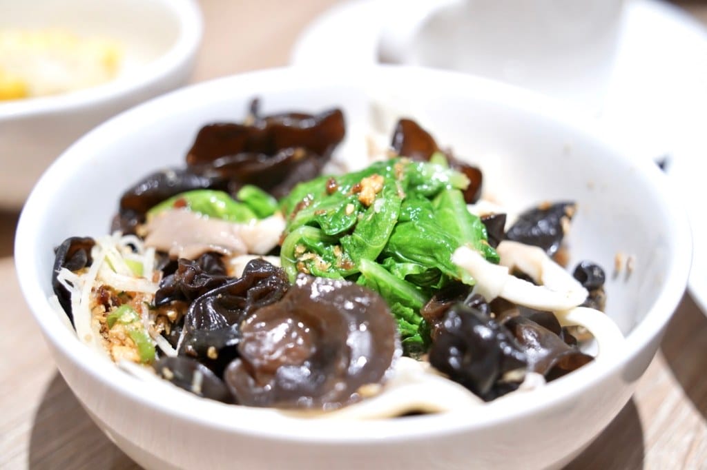 宜蘭礁溪福朋喜來登酒店溫泉飯店，露天溫水無邊際SPA泳池，獨立湯屋，全台最好玩的親子積木飯店，下午茶吃到飽！