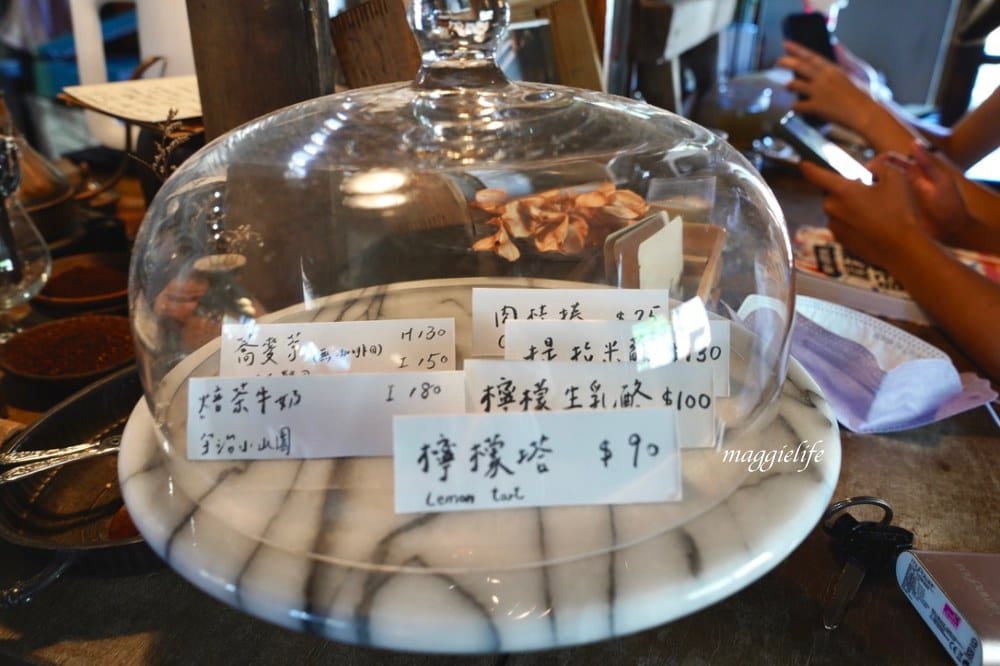 金門咖啡｜膩咖啡，金門老宅森林系IG打卡網美咖啡廳，國軍福利社老宅改建！