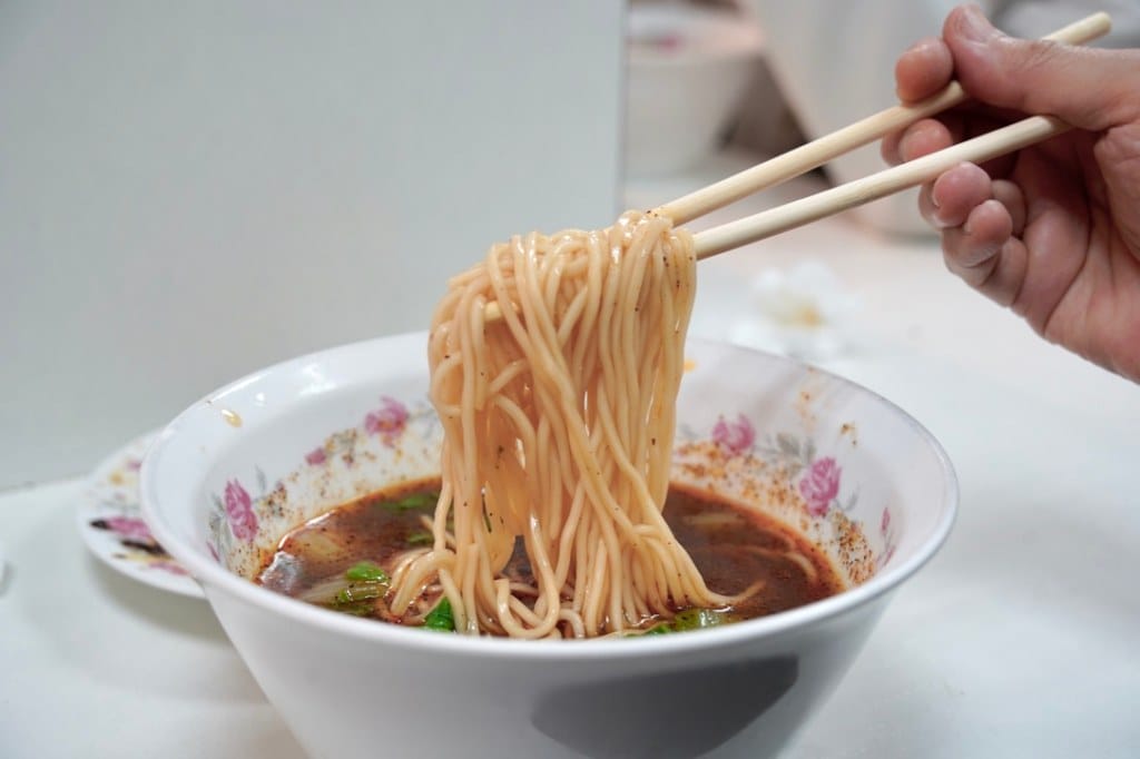 美景紅油抄手/美景川味小吃，台北東區頂好名店城必吃排隊美食/外帶