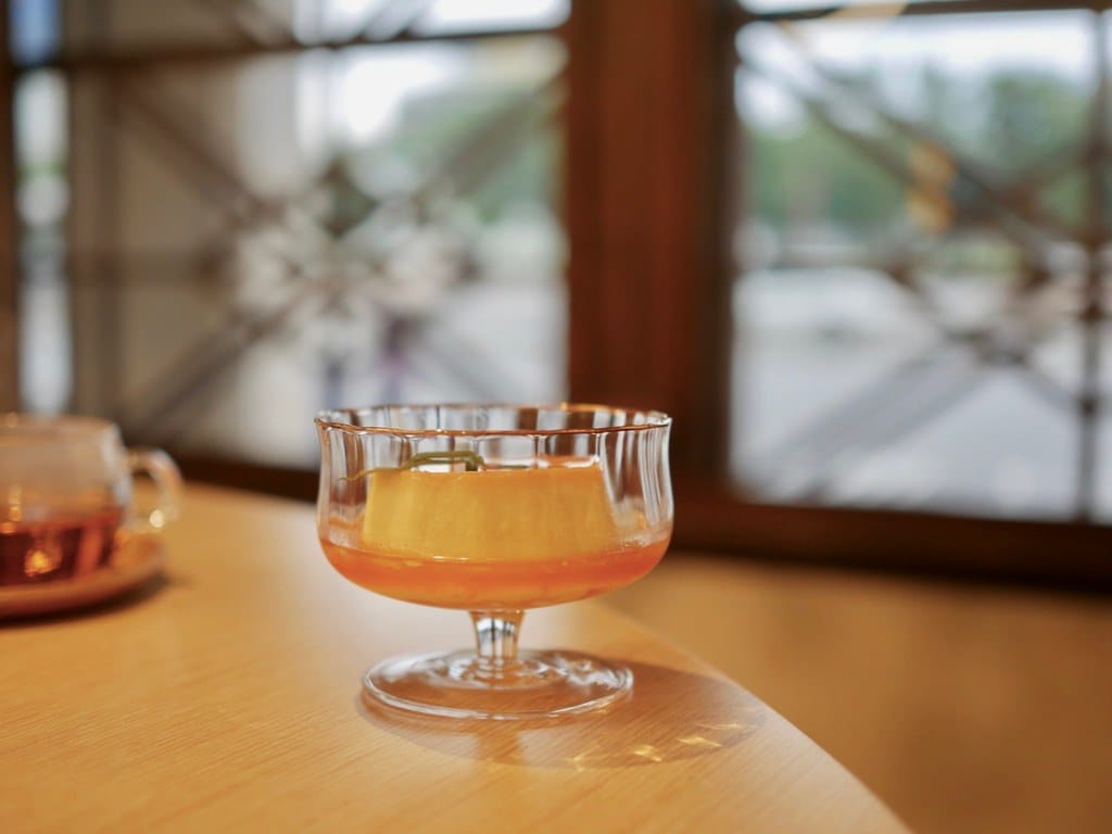 台北車站古蹟咖啡｜COFFEE TO 國家攝影文化中心咖啡廳，隱身在80年日式古蹟之中的美好咖啡廳，不限時/外帶！