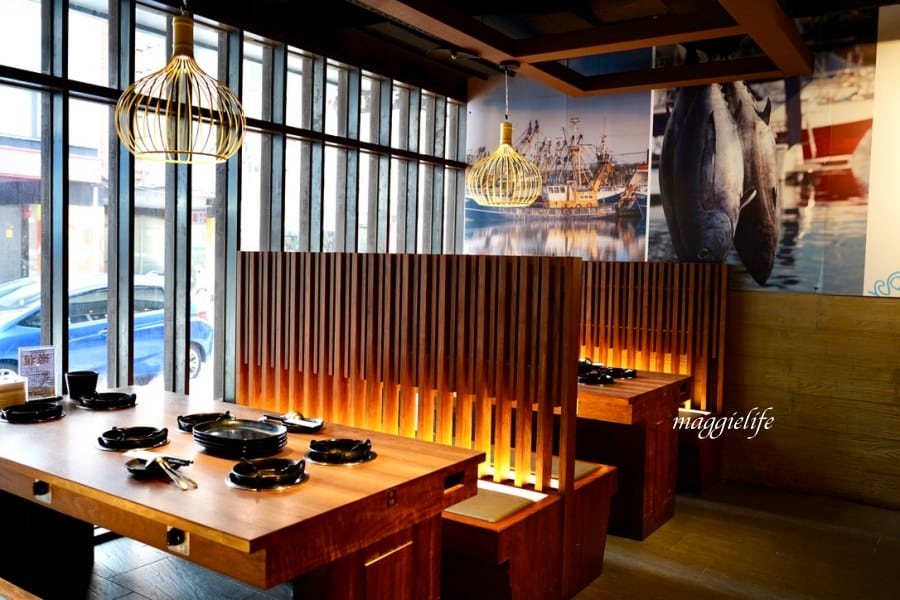 西門火鍋｜前鎮水產火鍋吃到飽只要598，花蟹，干貝，鮮蝦，生魚片，海鮮，通通吃到飽！我心中台北第一名的火鍋吃到飽！