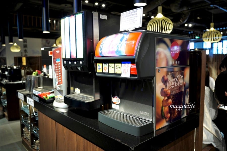 西門火鍋｜前鎮水產火鍋吃到飽只要598，花蟹，干貝，鮮蝦，生魚片，海鮮，通通吃到飽！我心中台北第一名的火鍋吃到飽！