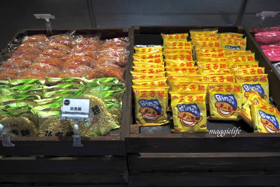 西門火鍋｜前鎮水產火鍋吃到飽只要598，花蟹，干貝，鮮蝦，生魚片，海鮮，通通吃到飽！我心中台北第一名的火鍋吃到飽！