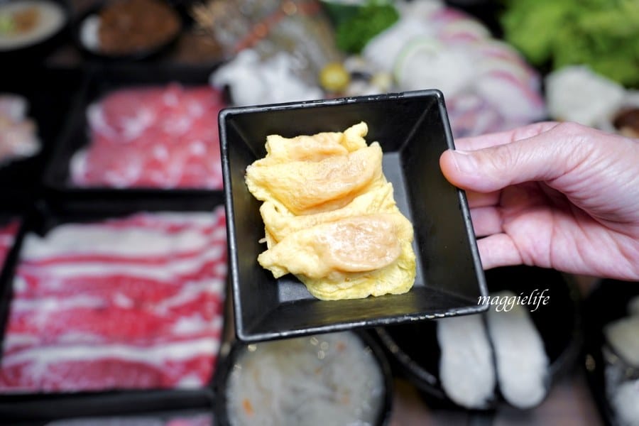 西門火鍋｜前鎮水產火鍋吃到飽只要598，花蟹，干貝，鮮蝦，生魚片，海鮮，通通吃到飽！我心中台北第一名的火鍋吃到飽！