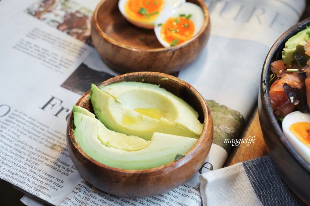 好丘信義店|好丘貝果聯手米其林名廚James ,打造10款星級主廚手做食材真食貝果,生食級煙燻鮭魚好吃到流淚!四四南村晚上還有超好拍免費光雕秀! - 第46張圖 好丘信義店|好丘貝果聯手米其林名廚James ,打造10款星級主廚手做食材真食貝果,生食級煙燻鮭魚好吃到流淚!四四南村晚上還有超好拍免費光雕秀!