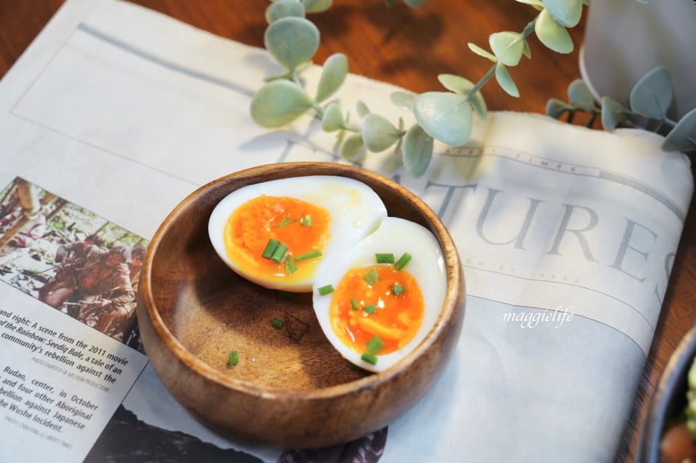 好丘信義店|好丘貝果聯手米其林名廚James ,打造10款星級主廚手做食材真食貝果,生食級煙燻鮭魚好吃到流淚!四四南村晚上還有超好拍免費光雕秀! - 第47張圖 好丘信義店|好丘貝果聯手米其林名廚James ,打造10款星級主廚手做食材真食貝果,生食級煙燻鮭魚好吃到流淚!四四南村晚上還有超好拍免費光雕秀!