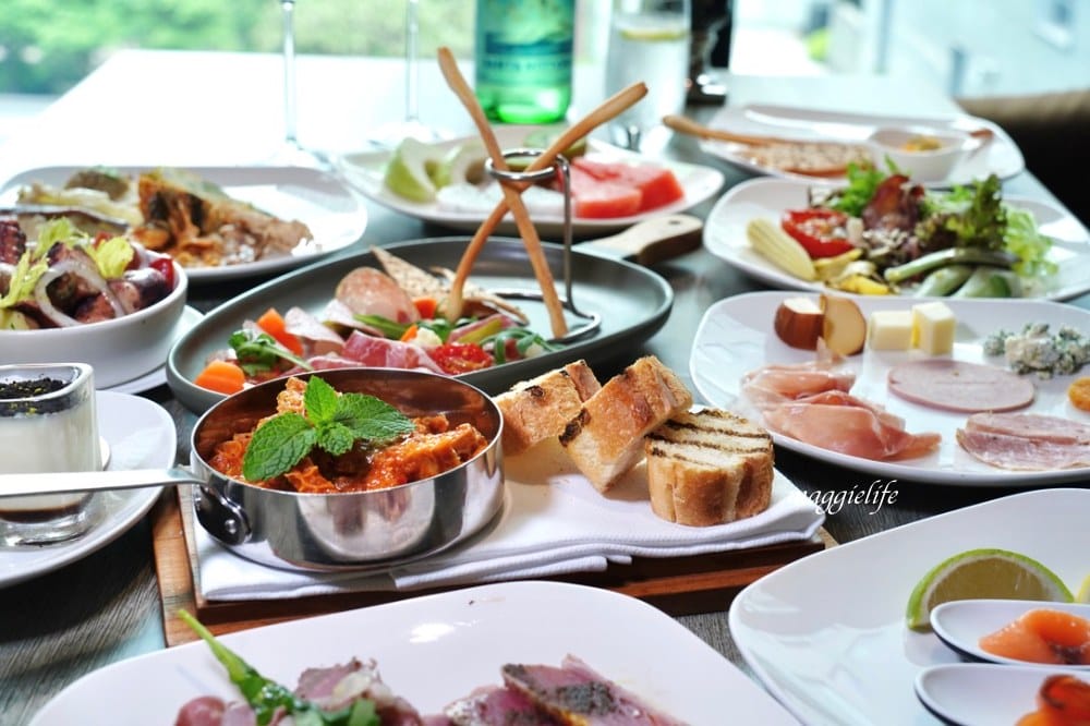 台北寒舍艾麗酒店 LA FARFALLA 義式餐廳，義式半自助 Buffet 浪漫約會看101!