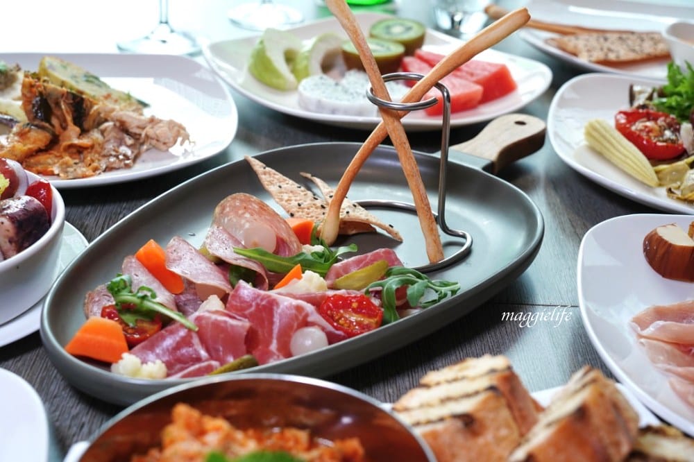 台北寒舍艾麗酒店 LA FARFALLA 義式餐廳，義式半自助 Buffet 浪漫約會看101!