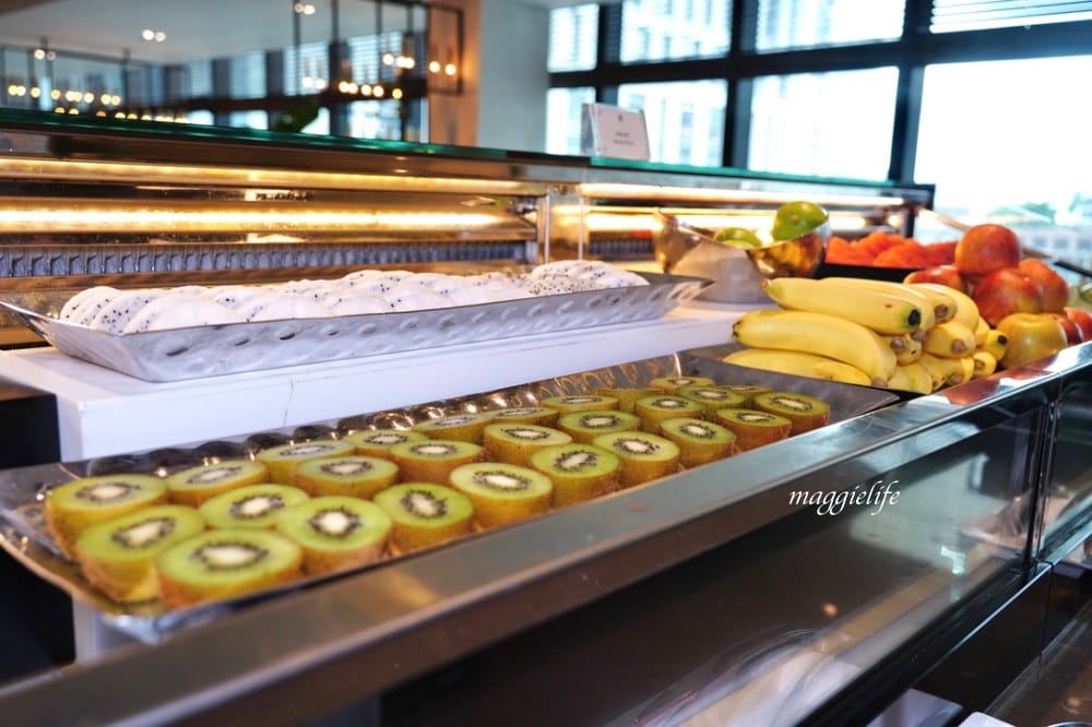 台北寒舍艾麗酒店 LA FARFALLA 義式餐廳，義式半自助 Buffet 浪漫約會看101!