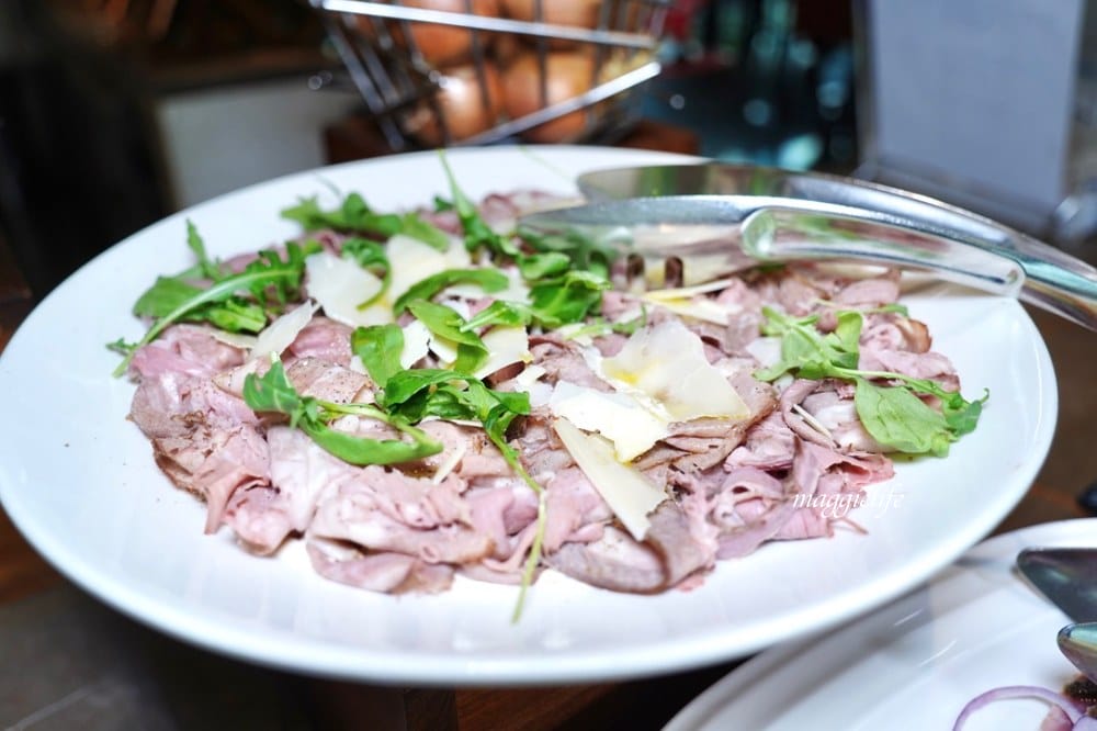 台北寒舍艾麗酒店 LA FARFALLA 義式餐廳，義式半自助 Buffet 浪漫約會看101!