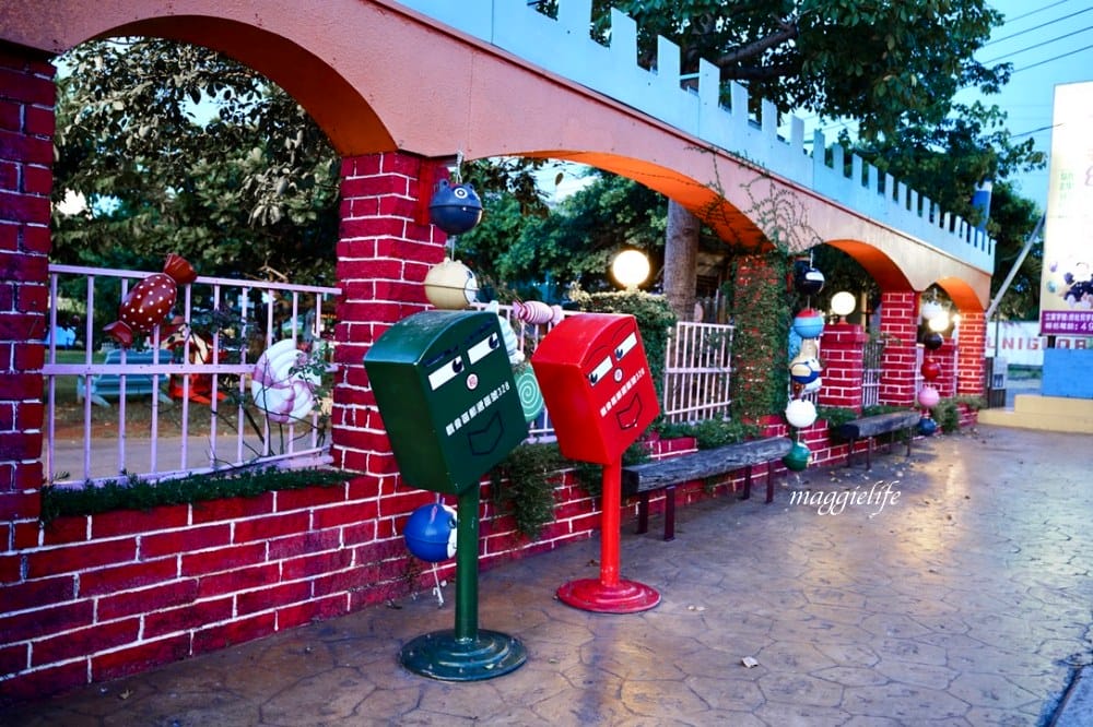 桃園觀音景點，龍貓公車站，親子打卡景點，一秒走進宮崎駿世界，變成卡通主角！