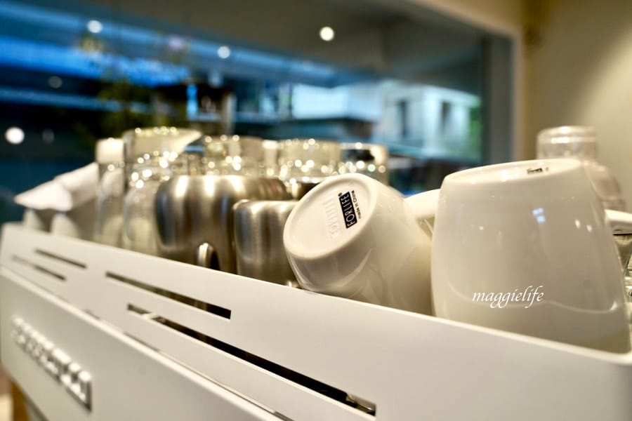 信義區韓系咖啡廳,THE HIPPO COFFEE BAR,永春站巷弄之中好吃下午茶,可愛韓系咖啡廳! - 第7張圖 信義區韓系咖啡廳,THE HIPPO COFFEE BAR,永春站巷弄之中好吃下午茶,可愛韓系咖啡廳!