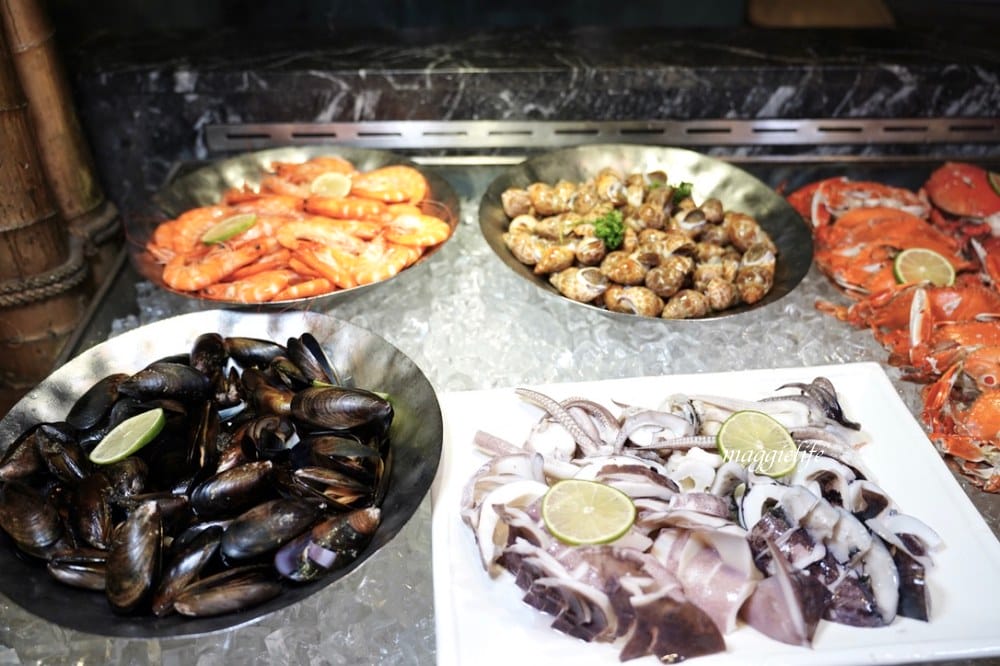 台北飯店吃到飽｜茹曦酒店SUNNY BUFFET自助餐吃到飽，飯店千元吃到飽，螃蟹生魚片紅白酒啤酒喝到飽，原王朝酒店自助餐吃到飽，