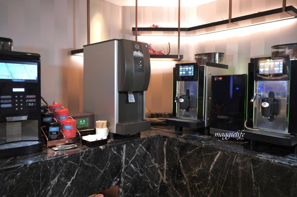 台北飯店吃到飽｜茹曦酒店SUNNY BUFFET自助餐吃到飽，飯店千元吃到飽，螃蟹生魚片紅白酒啤酒喝到飽，原王朝酒店自助餐吃到飽，