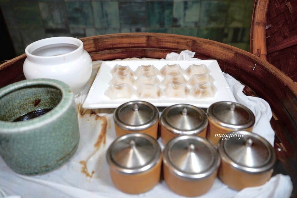 台北飯店吃到飽｜茹曦酒店SUNNY BUFFET自助餐吃到飽，飯店千元吃到飽，螃蟹生魚片紅白酒啤酒喝到飽，原王朝酒店自助餐吃到飽，