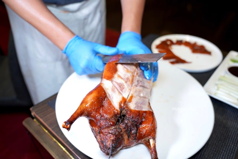 台北寒舍艾美｜寒舍食譜「廣式燒鴨饗宴」 ，米其林港點特價＄99，瑪姬粉絲再送價值$400的外帶湯品兩份！