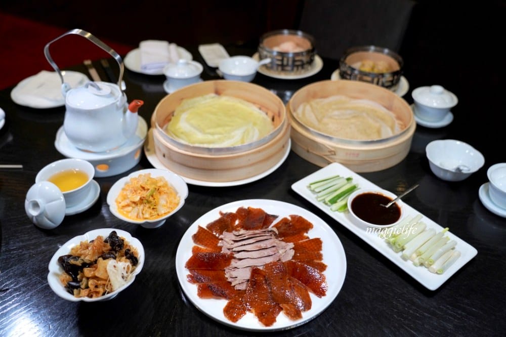 台北寒舍艾美｜寒舍食譜「廣式燒鴨饗宴」 ，米其林港點特價＄99，瑪姬粉絲再送價值$400的外帶湯品兩份！