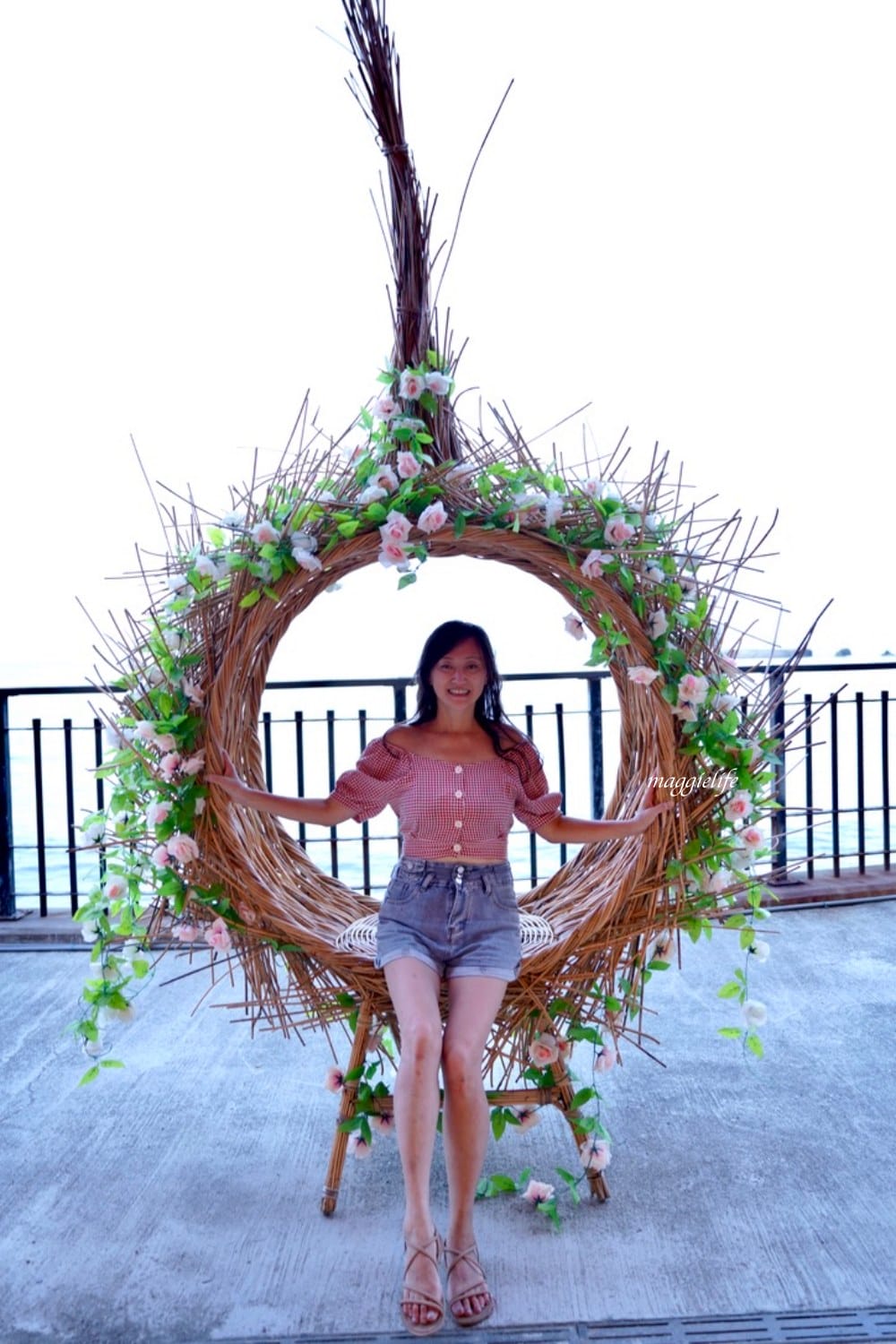 花蓮景點|海明漾泰式料理景觀餐廳，無敵看海海景秘境，發呆亭，愛心鳥巢，一秒飛峇里島！