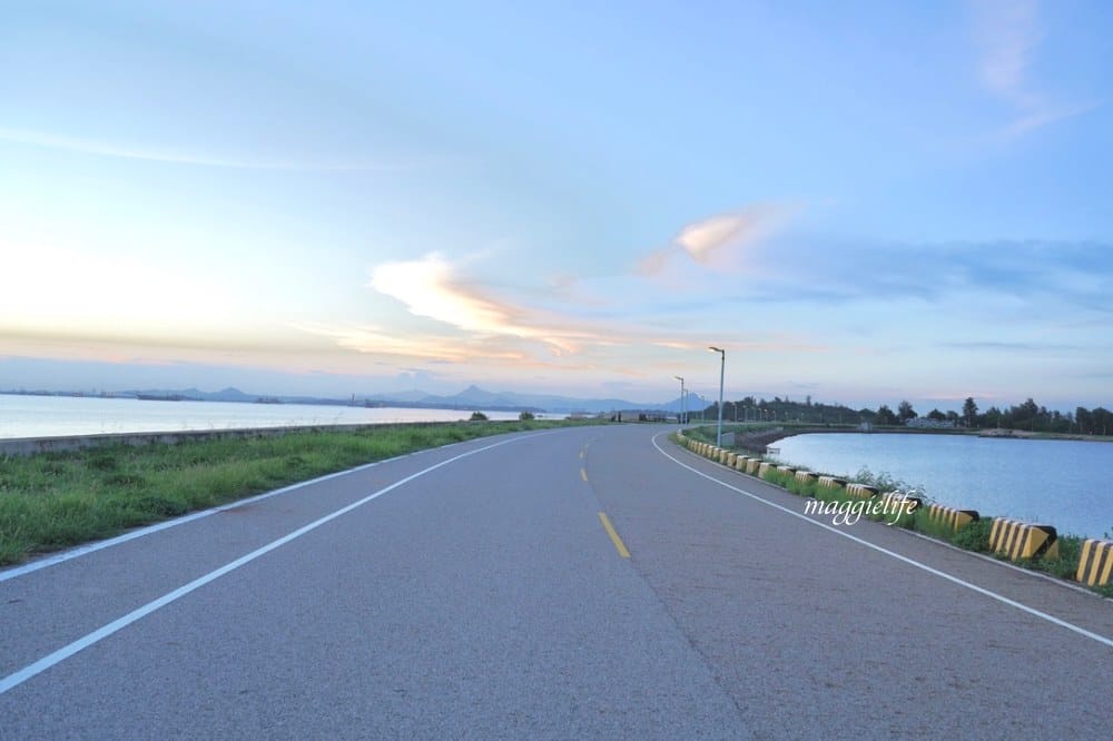 金門景點|馬山三角堡 ，金門秘境看夕陽，乳牛加上爆炸美夕陽