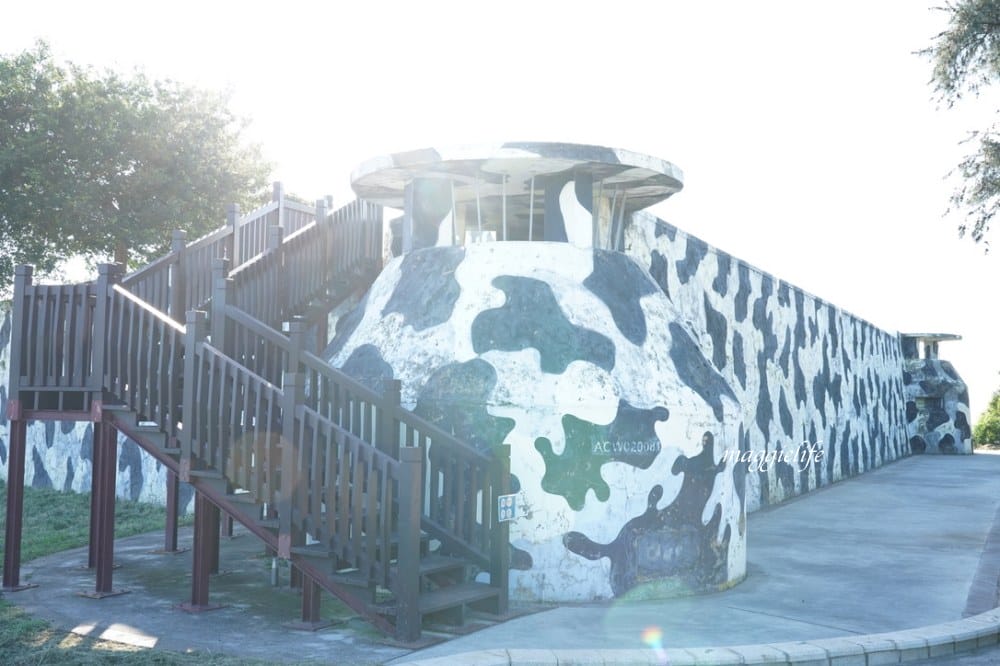 金門景點|馬山三角堡 ，金門秘境看夕陽，乳牛加上爆炸美夕陽